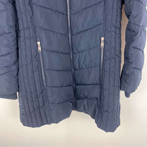 Tommy Hilfiger Navy Puffer Coat Size M - Picture 3 of 11